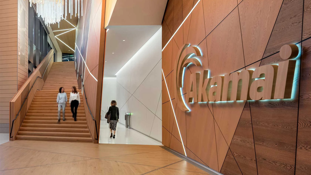 Akamai Firewall for AI è il primo progettato per proteggere l'intelligenza artificiale